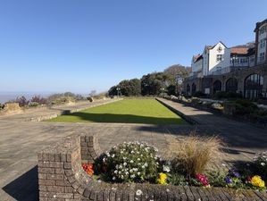 Photo 22- click for photo gallery